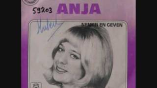 Watch Anja Nemen En Geven video