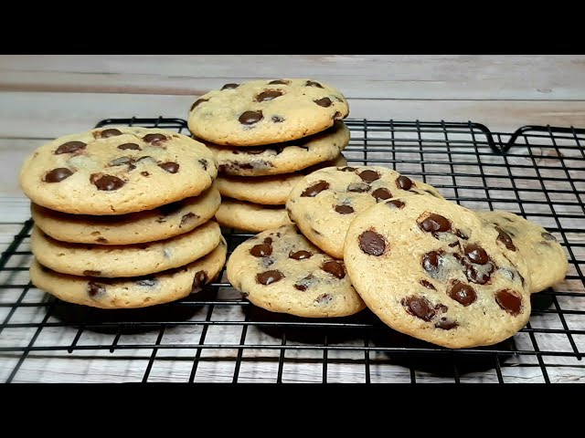 Chocolate Chip Cookies | Buttery and Chocolaty Goodness That Melts