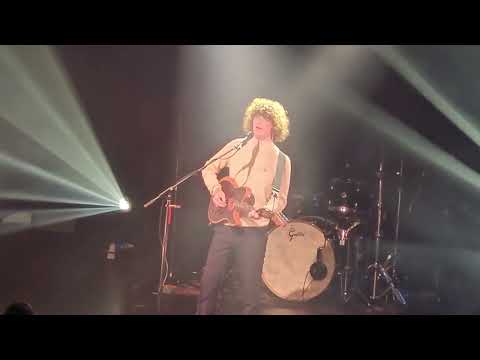 Dylan John Thomas (Wake up Ma) 7/12/24 Mountford Hall Liverpool. vid by peter kevan.