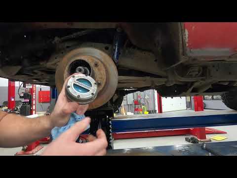 4x4 Lockout Hub Remove and Replace Plus How It Works