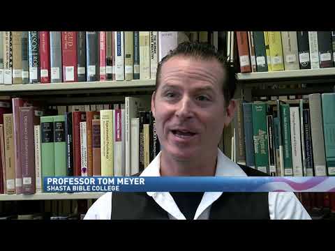The Bible Memory Man teaches students to memorize Scripture.