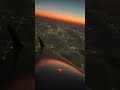 Pôr do sol acima das nuvens ✈️☁️. em breve será você vivendo sua próxima viagem 🌎