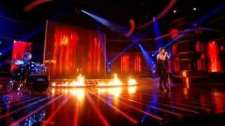 Katie Waissel sings Sex On Fire - The X Factor Live show 8 (Full Version)