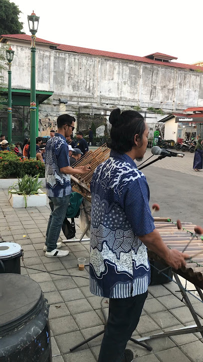 Lintang Asmoro #angklungmalioboro #angklungwijayamalioboro #lintangasmara #youtubeshorts