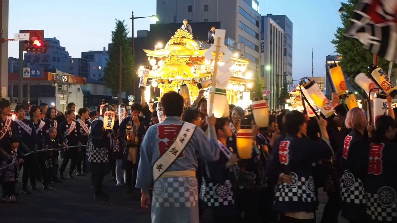燃えよ！！浜松まつり2014　早出町早出連　練り隊と屋台