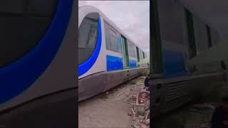 VLT chegando na Estação Mercado 8 abril 2026