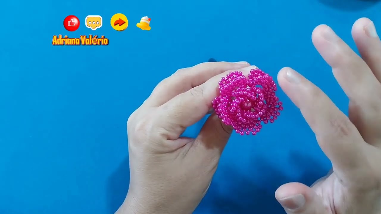 Ponteira flor de pérolas