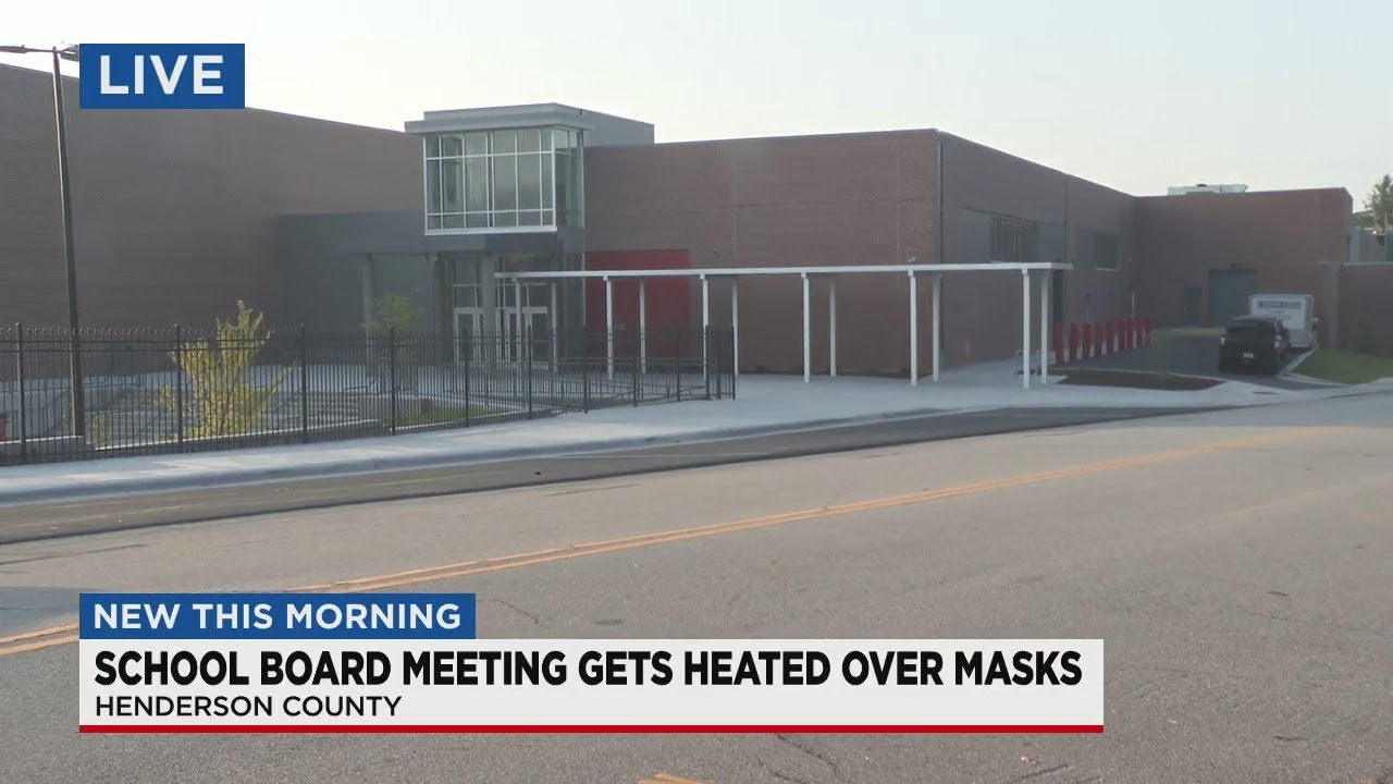 School board meeting gets heated over masks - YouTube