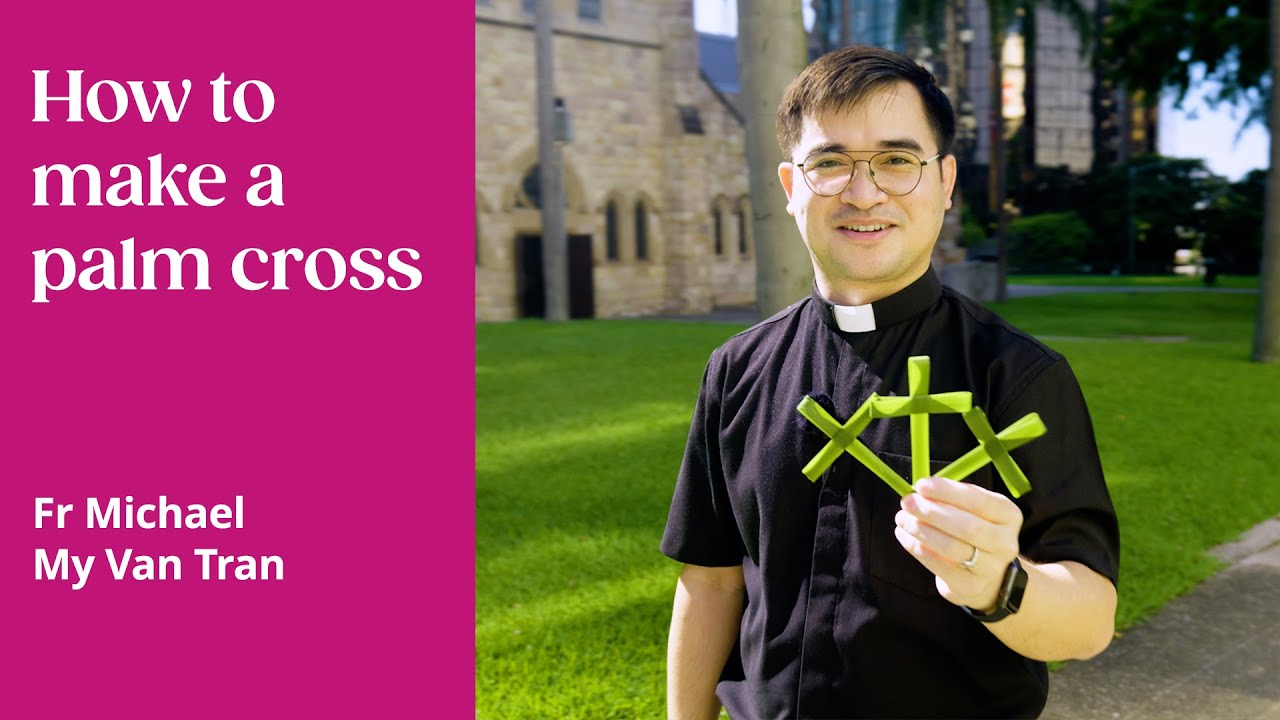 Как сделать пальмовый крест в это Вербное воскресенье — с отцом Майклом Май Ван Траном 🌴✝