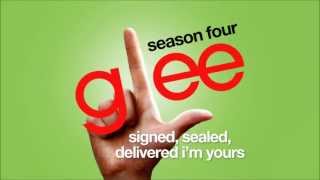 Video voorbeeld van "Signed, Sealed, Delivered I'm Yours - Glee Cast [HD FULL STUDIO]"