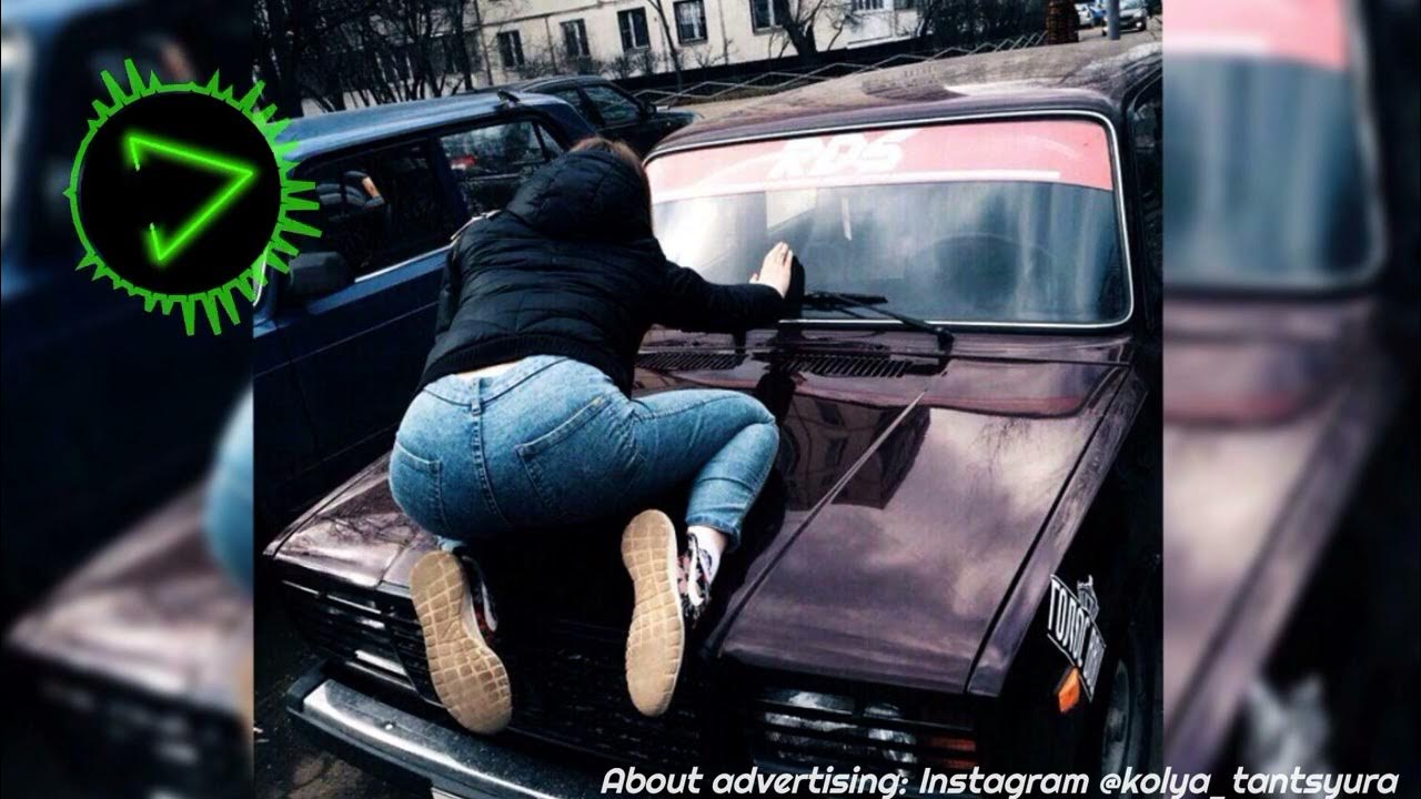 Девушка на капоте Жигулей