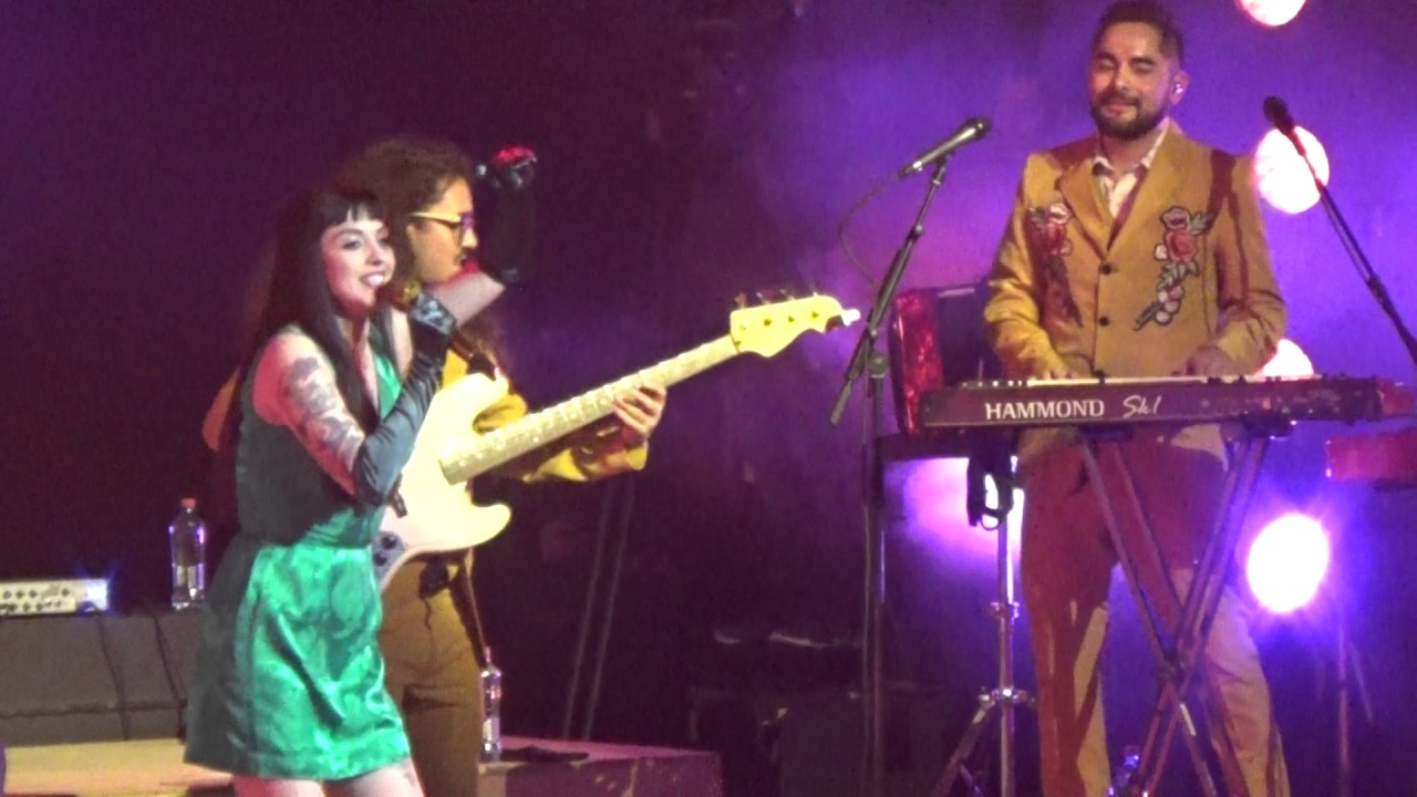 Mon Laferte - 13 Flor De Amapola - Teatro Caupolican - 20 Junio 2017