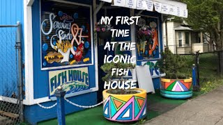 I tried the fish house for the first time! - VLOG