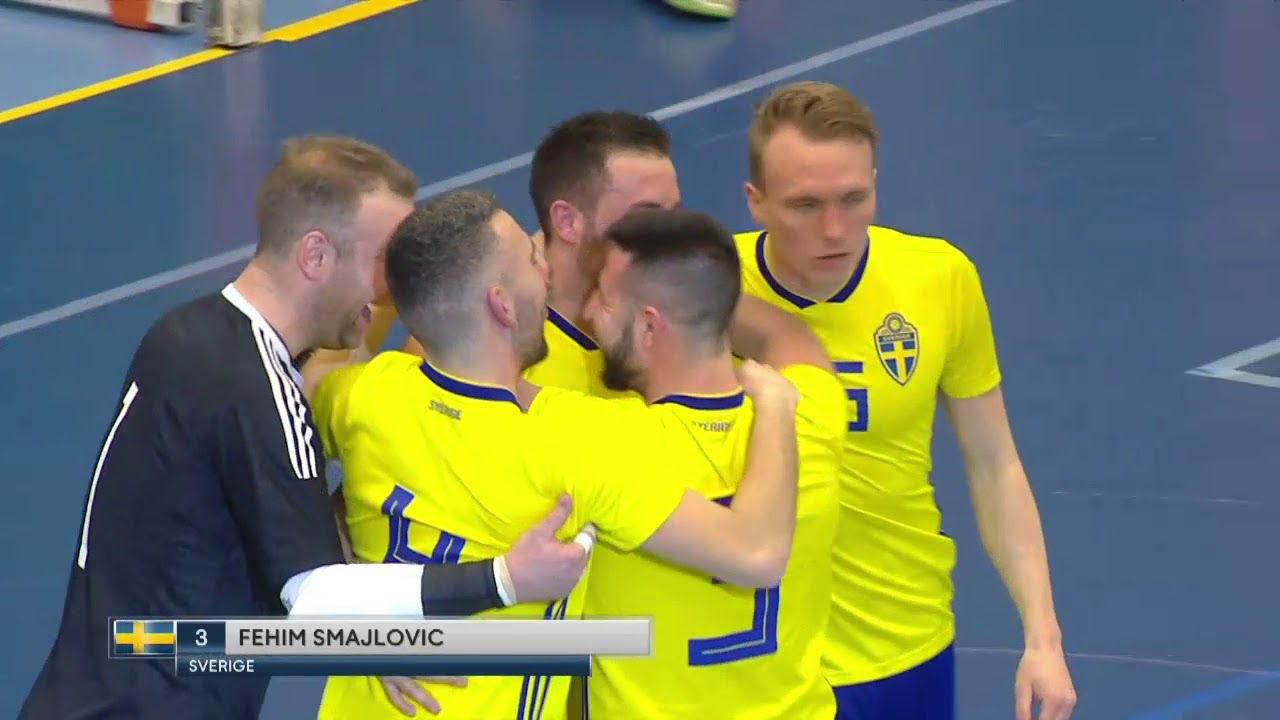 Höjdpunkter: Seger med uddamålet för futsallandslaget - TV4 Sport