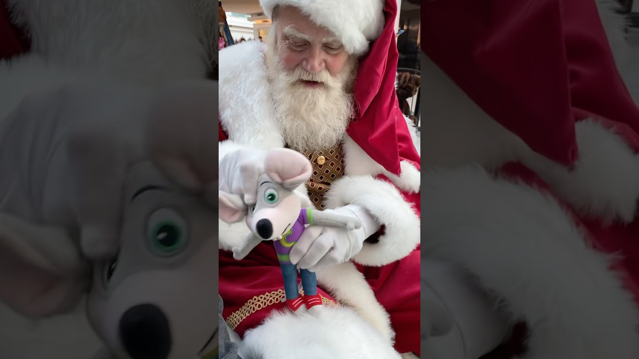 Chuck E Cheese had so much fun with Santa The Grinch Elf & Frosty at The Cherry Hill Mall NJ 2024