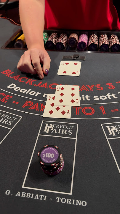 $2000 Table Max on a Hand of Blackjack! 🤑 #casino #blackjack #gambling #lasvegas #comedy #cruise