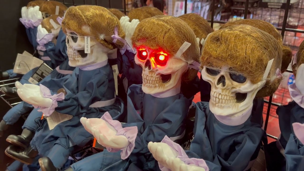 Halloween City 2022: Peekaboo Skeleton Doll