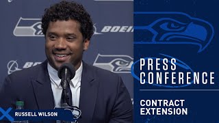 Seahawks quarterback russell wilson, head coach pete carroll and
general manager john schneider talk with the seattle media following
quarterbacks signin...
