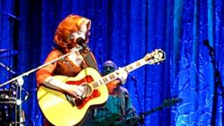 Video thumbnail of "bonnie raitt - been too long at the fair"