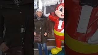 Checking out Little Manila,  Queens, New York! Good eats and scenes!