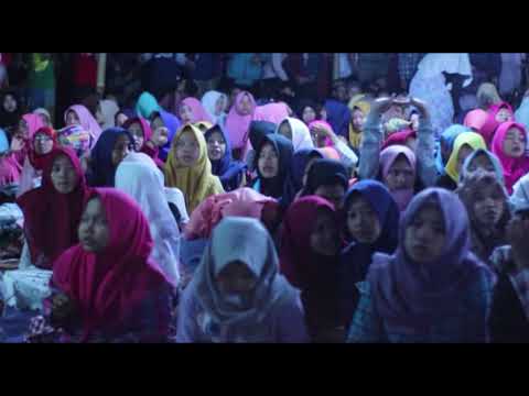 KI REKSO BUWONO YALAL WATON DAN MARS BANSER MASJID BAITURROMIH TULAKAN BERSHOLAWAT
