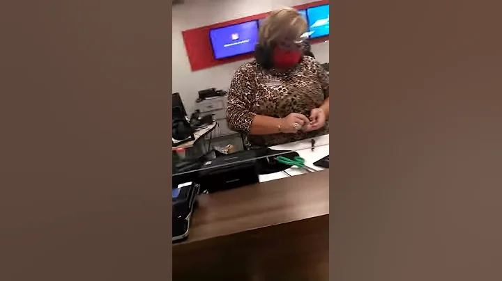 Scotiabank Employee named Lisa on southdale road in London ONTARIO