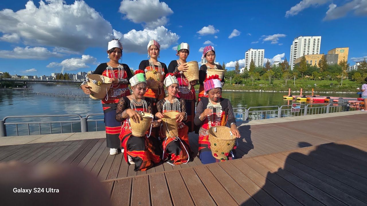 Ajo Ajo Bonlok Ranney Bera Jei !! 17th Gimpo Global Festival !! South ...