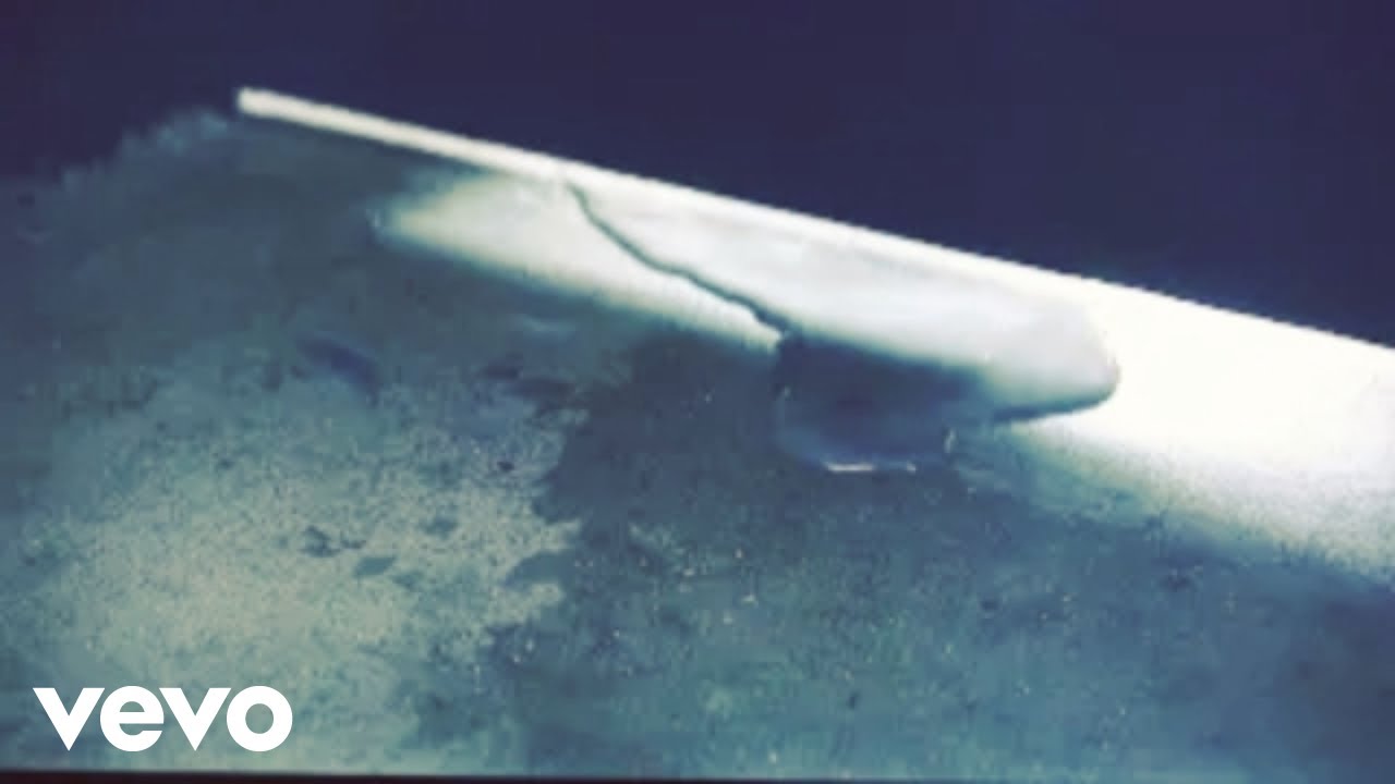 The unknown collective society - Feelings over facts