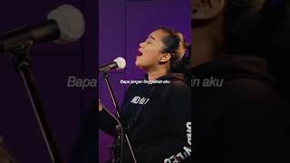 Download Lagu Yesus pegang erat tanganku MP3