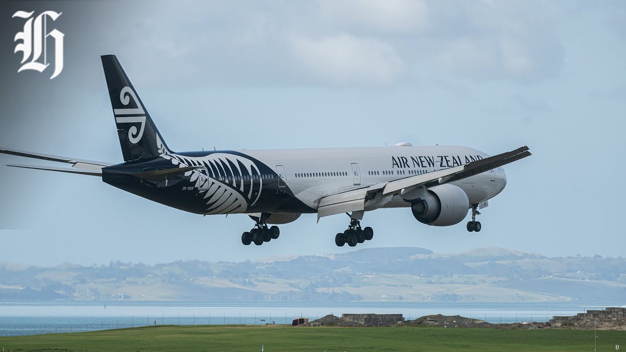 Air New Zealand launches Cook Strait Electric Plane | Herald NOW