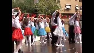 Arın Kaya 2005 Ve Arkadaşlarından Dans Gösterisi - Bella - 2014