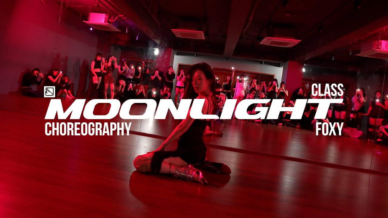 FOXY ChoreographyㅣKali Uchis - MoonlightㅣMID DANCE STUDIO - YouTube