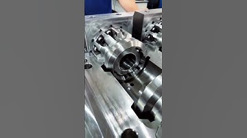 Injection Mold Structure of Collapsible Core