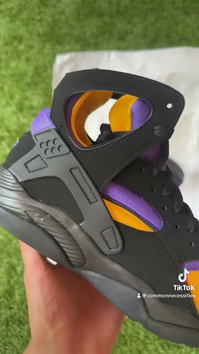 huarache supreme louis vuittons