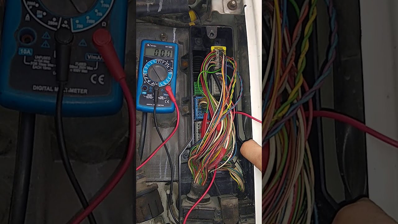 Conector do módulo do motor - Volvo FH clássico