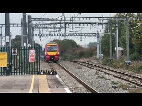 CrossCountry DMU no: 170103 @ STJ (1M64) 14/10/2025.