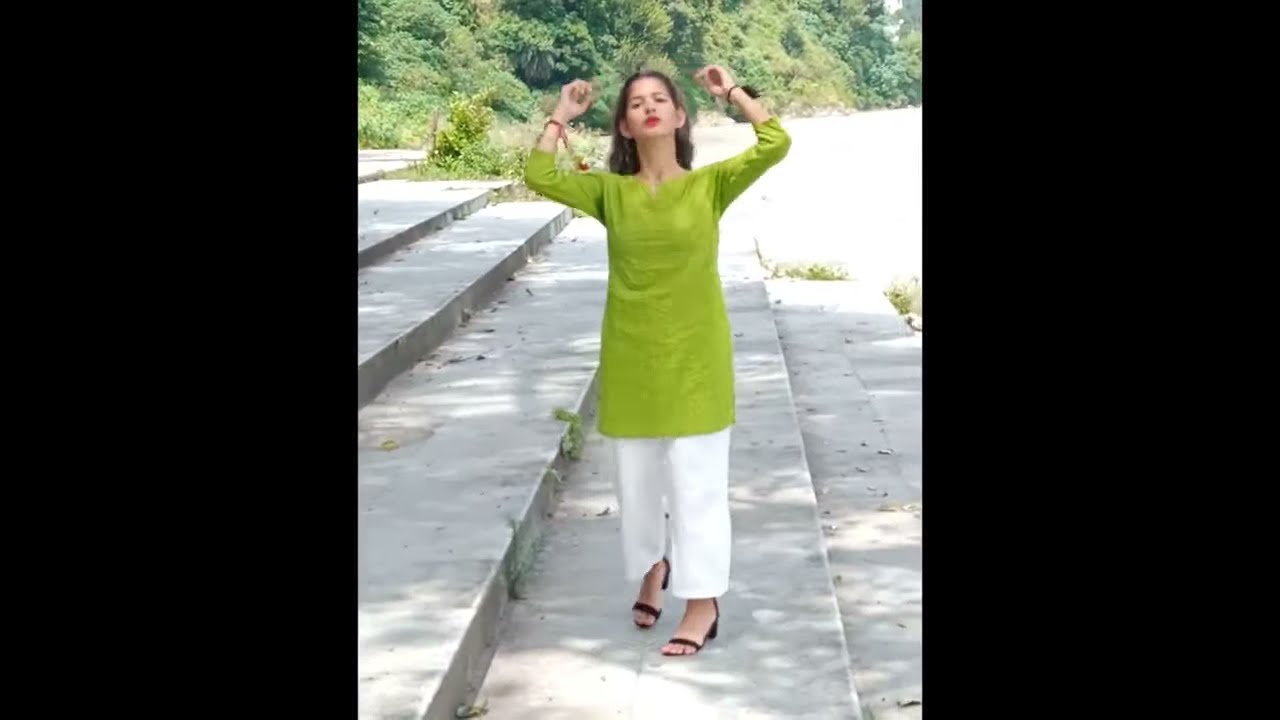 arti chaudhary new video --photography 👌👌--apka chotadamka-- 