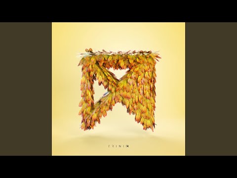 Putar Now or Never - Trinix