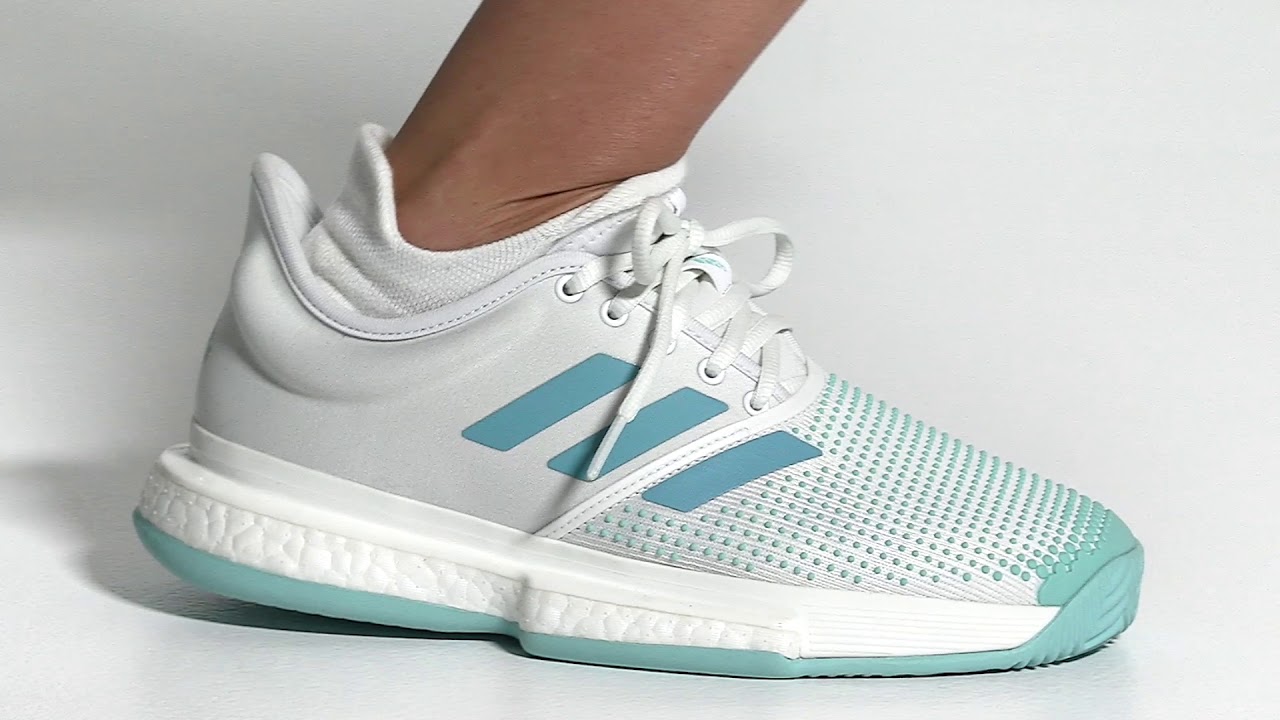 adidas SoleCourt Boost női teniszcipő