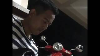 Ovie Wali Band Main Gitar-Yank