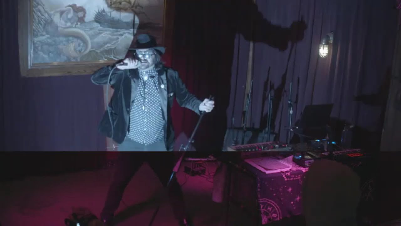 Acidtrain live at the Redwood Bar