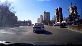 Наглый LAND ROVER