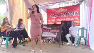 Download lagu live panggung sayang mu Mak lagi,cipt.Ermain Z VOC.eni Pratiwi arr aris gondrong