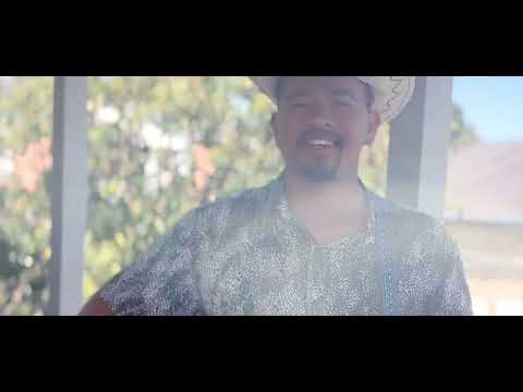 Reupena - Good Old Country Christmas (Music Video)