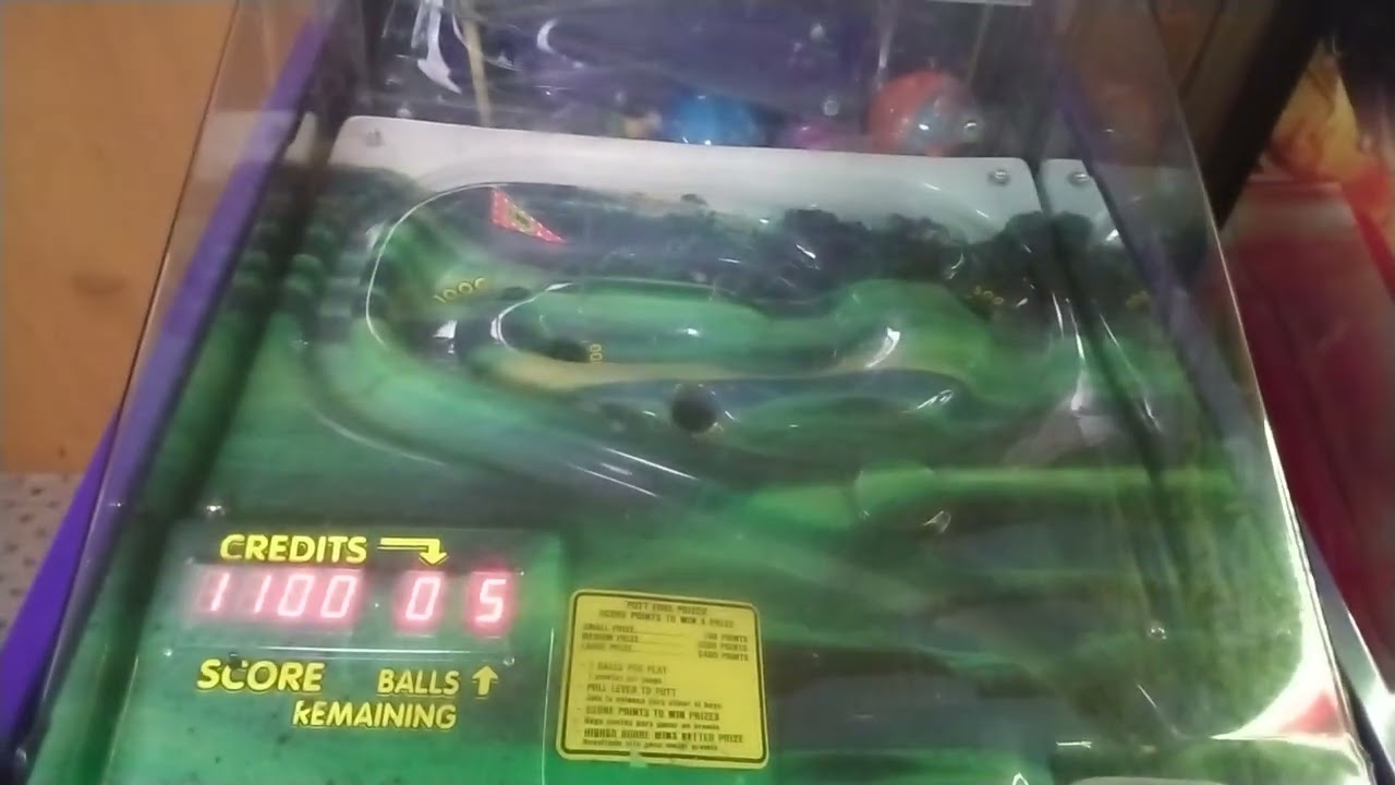 Putt Fore Prizes Redemption Game @ Silver Dollar Lanes Major prize winner