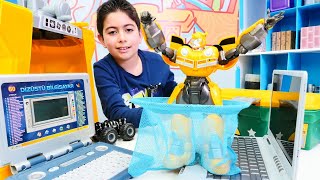 BumbleBee çıldırmış! Transformers otobot için yeniden format atıyoruz! Komik video