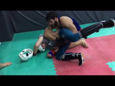 Bursa MMA (Boks VS Güreş).