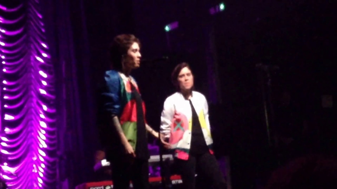 Tegan and Sara banter about sex for a million dollars - Koko London 22/06/16