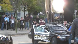The Flash Vs The Pied Piper Filming November 4, 2014 - Flash Throws Batons