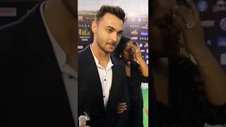 #bollywood #fashion #entertainment #salmankhan #shortfeed @gyanmachine